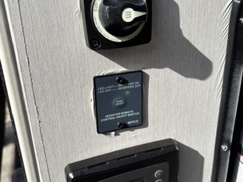 Used 2020 Mercedes-Benz Sprinter 2500 image 10