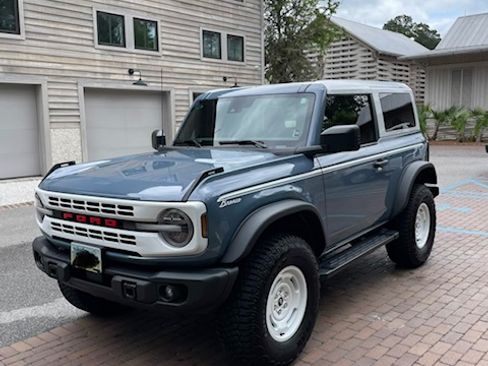 Used 2023 Ford Bronco Heritage Edition AWD/4WD image 10
