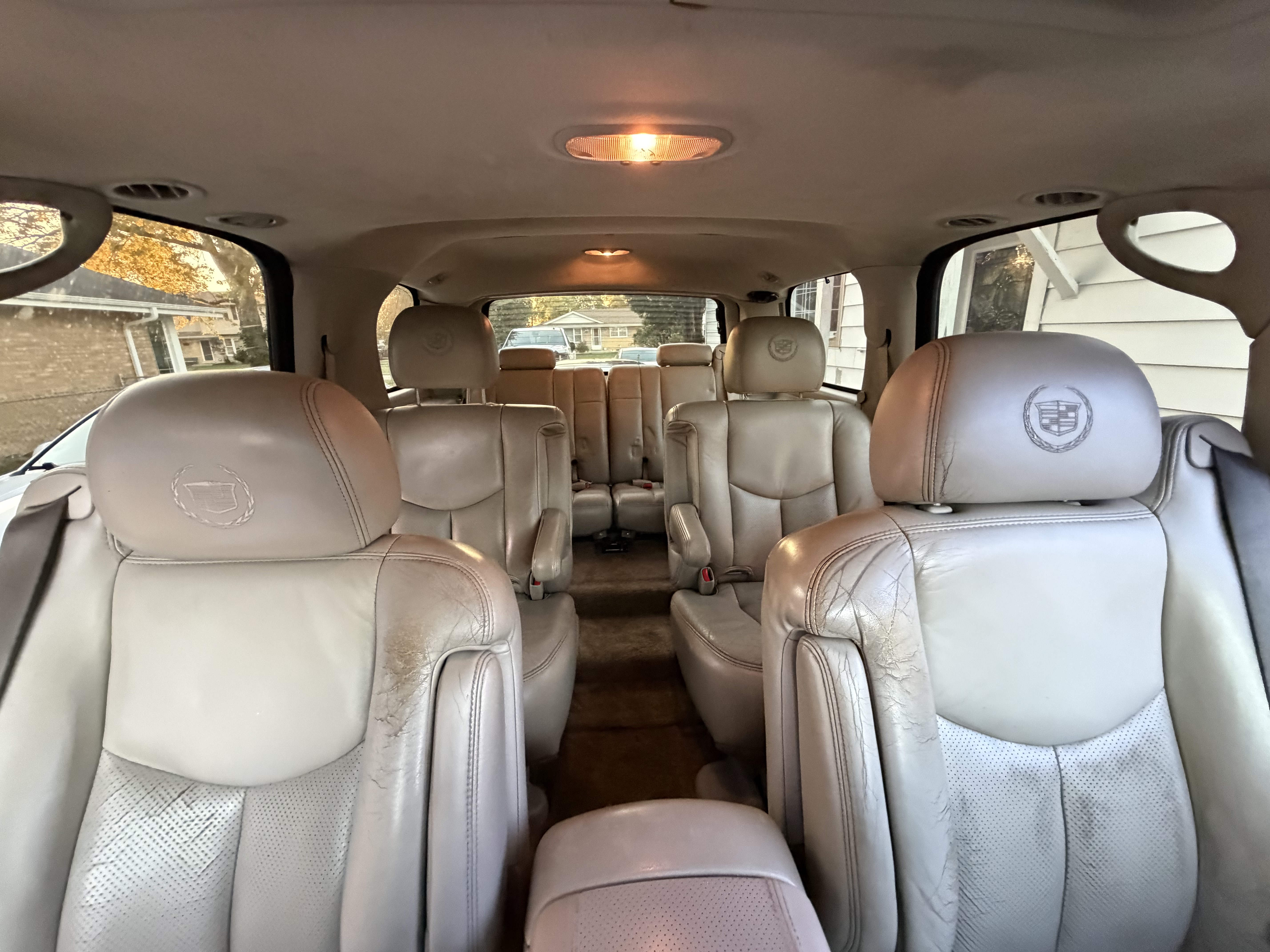 Used 2003 Cadillac Escalade AWD w/ Marketing Vehicle Package image 18