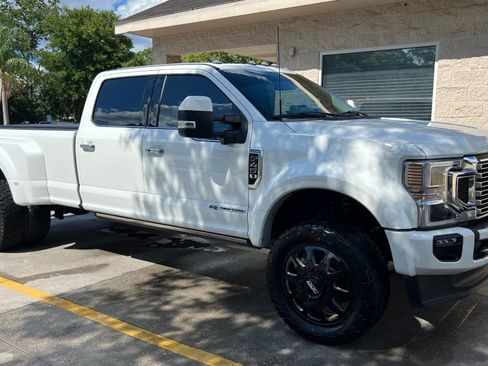 Used 2022 Ford F450 Limited w/ FX4 Off-Road Package image 2