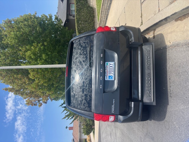 Used 2012 Dodge Grand Caravan SE FWD image 14