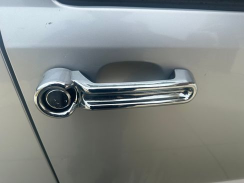 Used 2010 Jeep Liberty Sport w/ Popular Equipment Group image 8