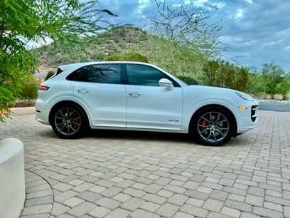 Used 2025 Porsche Cayenne GTS