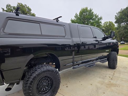 Used 2019 RAM 3500 Big Horn image 6