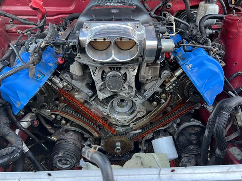 Used 2010 Ford Mustang GT Premium image 16