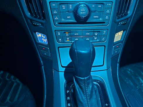 Used 2011 Cadillac CTS Sedan image 9