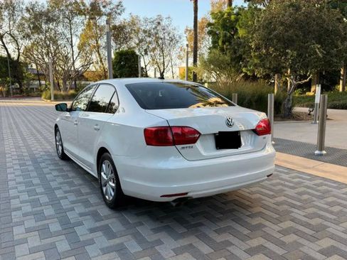Used 2016 Volkswagen Jetta SEL w/ Lighting Package image 5