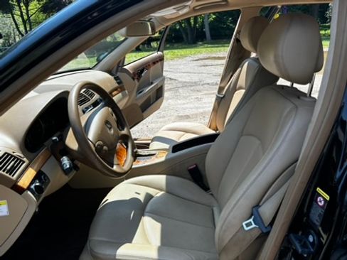 Used 2007 Mercedes-Benz E 350 4MATIC Wagon image 15