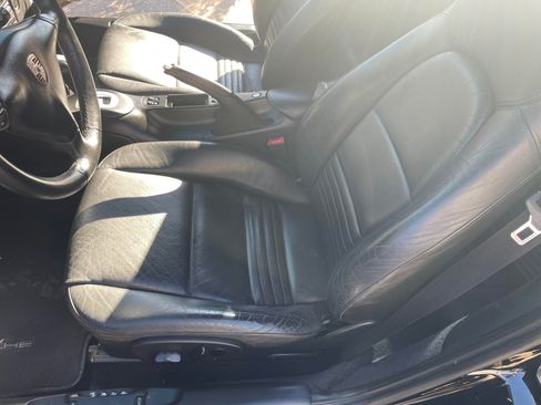 Used 2002 Porsche 911 Carrera 4S image 15