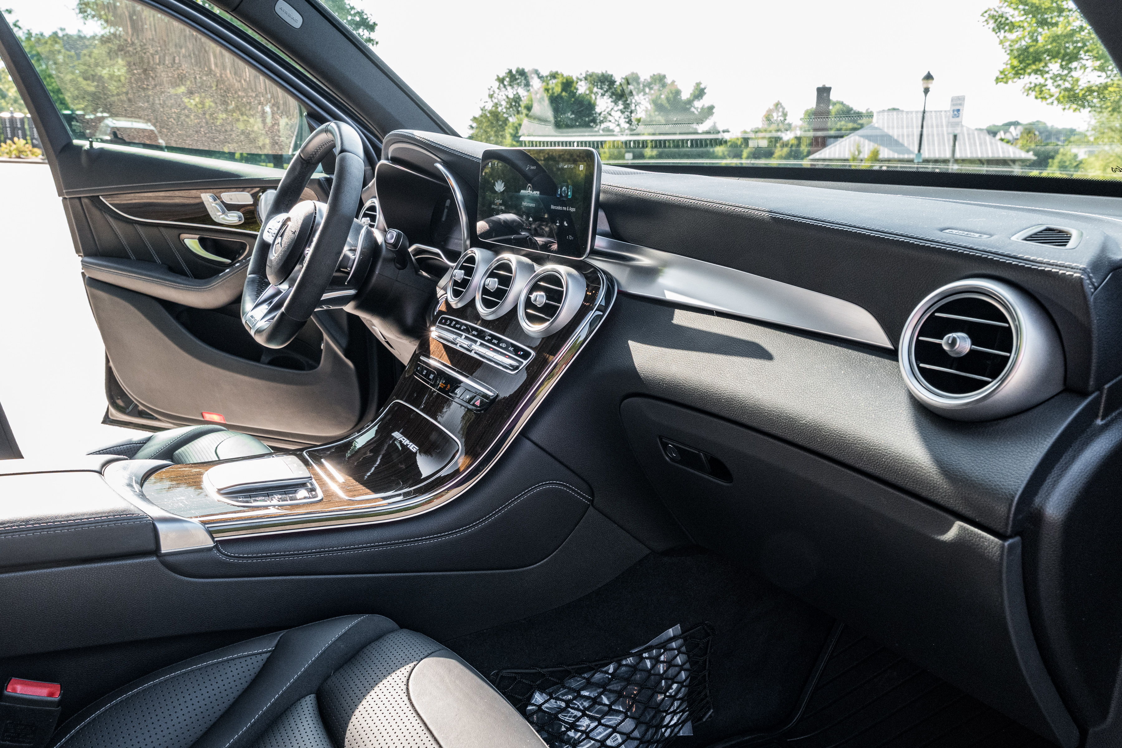 Used 2020 Mercedes-Benz GLC 63 AMG 4MATIC image 22