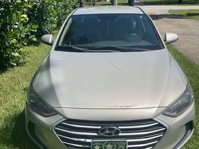 Used 2017 Hyundai Elantra SE