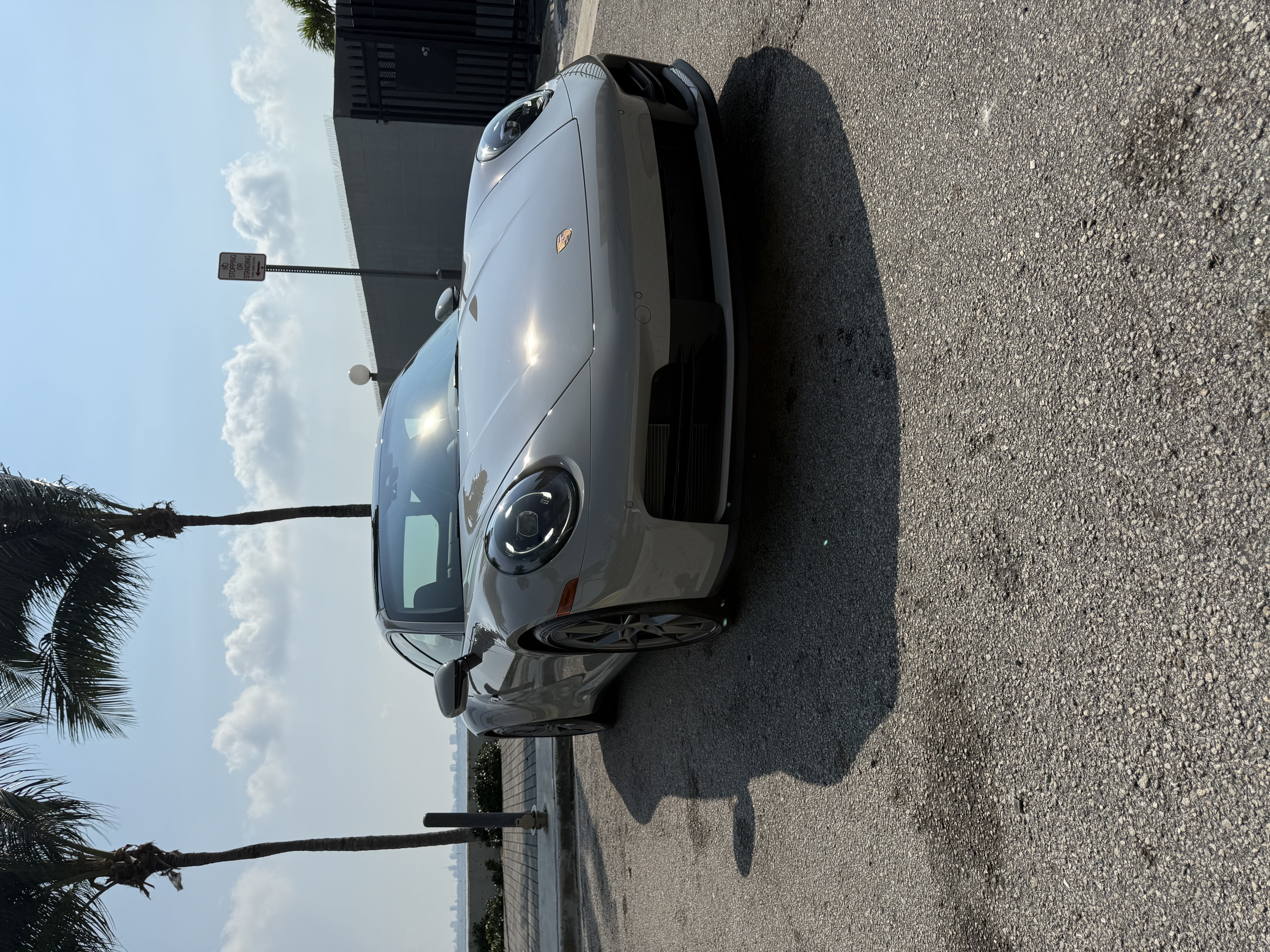 Used 2025 Porsche 911 Carrera RWD image 23