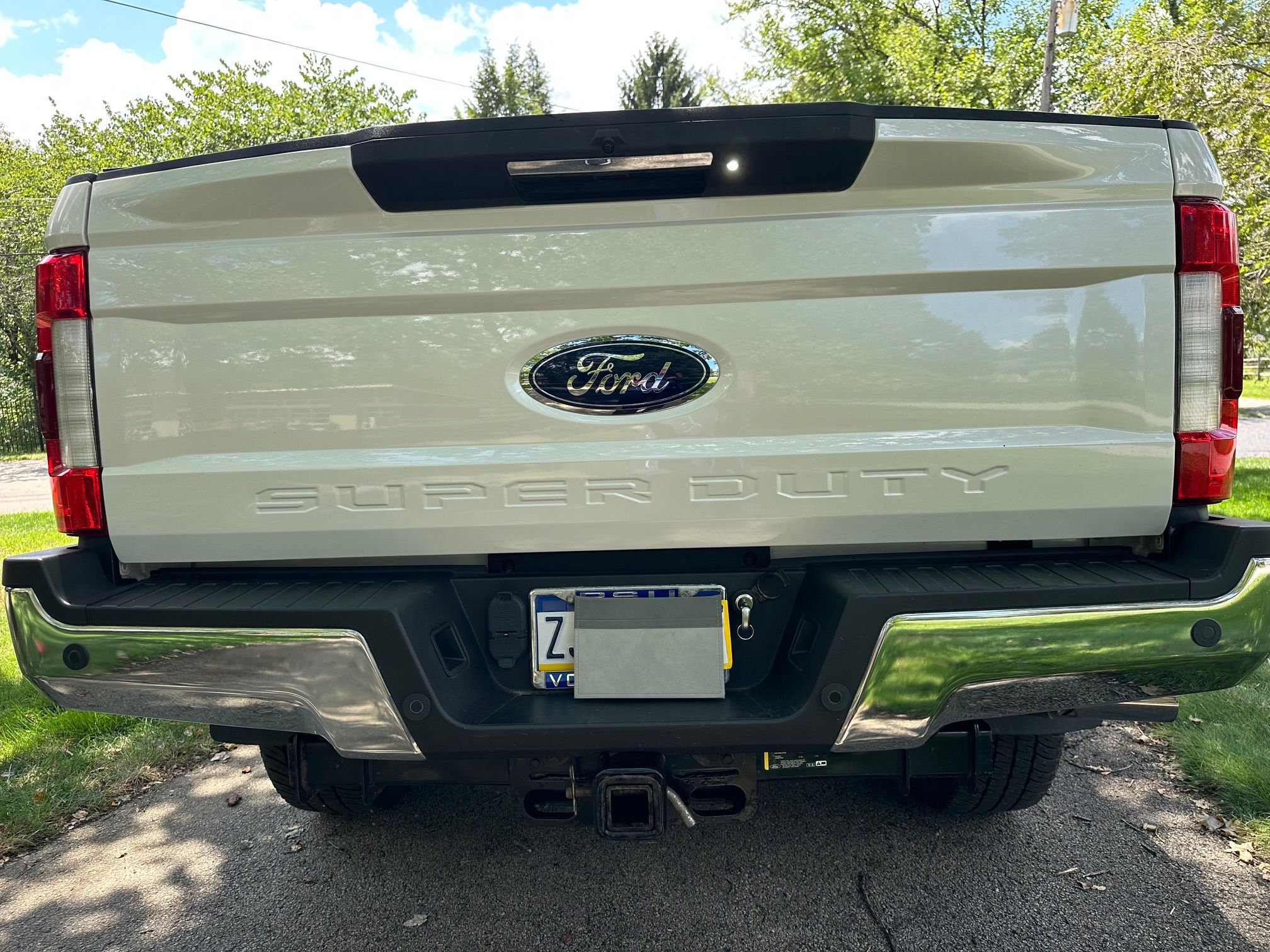 Used 2017 Ford F250 Lariat w/ Lariat Ultimate Package AWD/4WD image 17