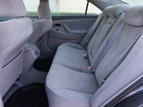 Used 2008 Toyota Camry LE image 24