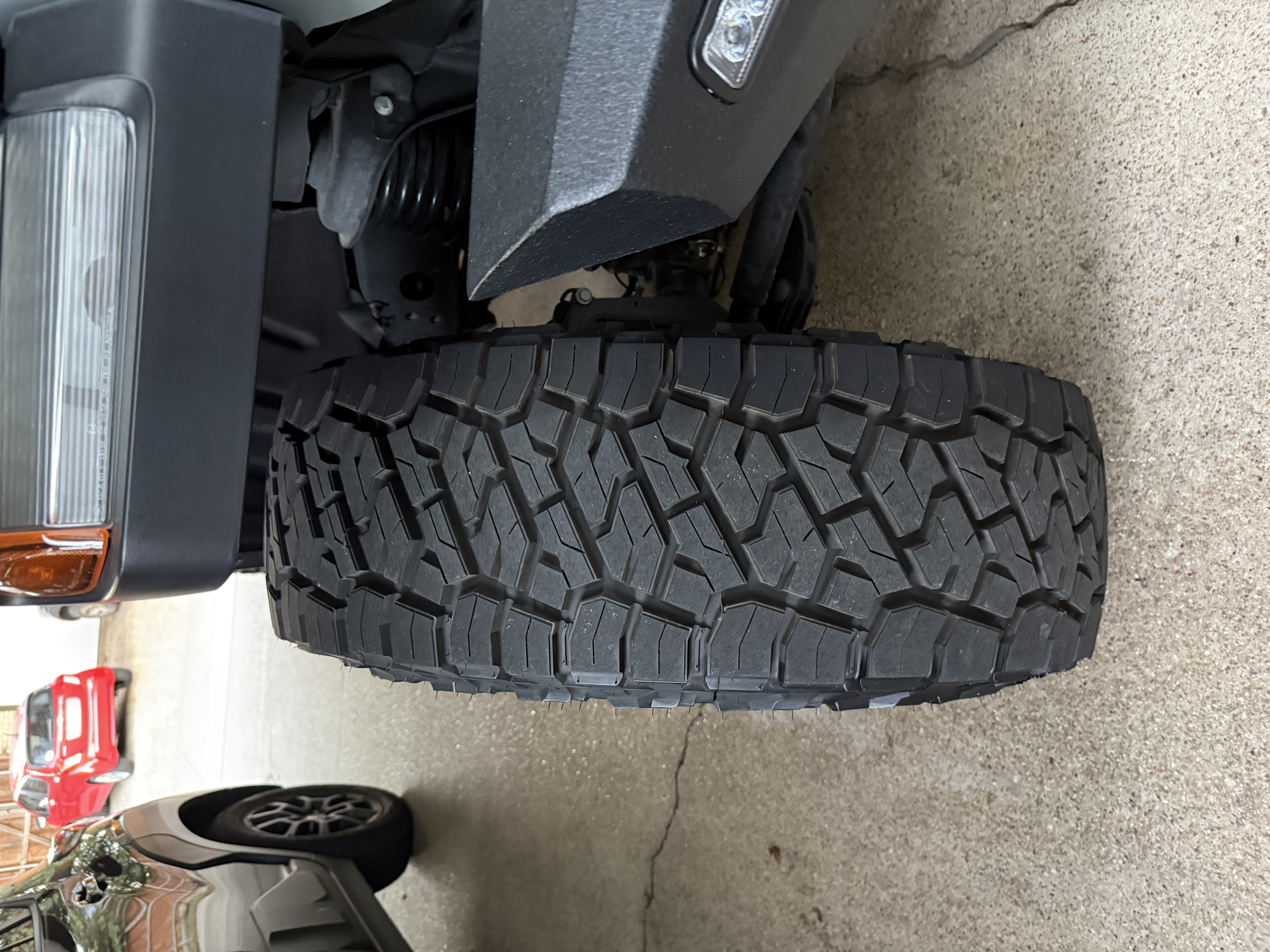 Used 2024 Jeep Wrangler Unlimited Sport AWD/4WD image 9