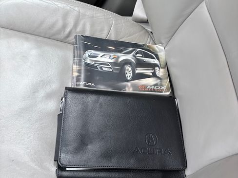 Used 2011 Acura MDX Sport Utility 4D image 22