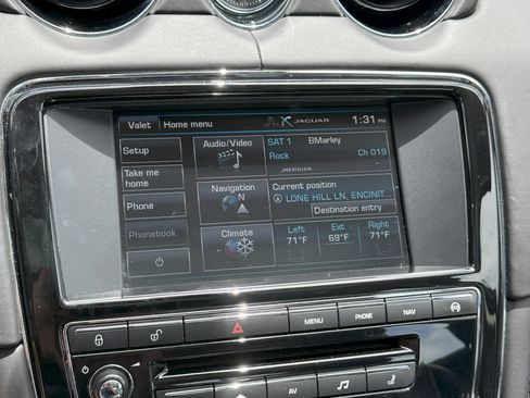 Used 2015 Jaguar XJ L Portfolio image 16