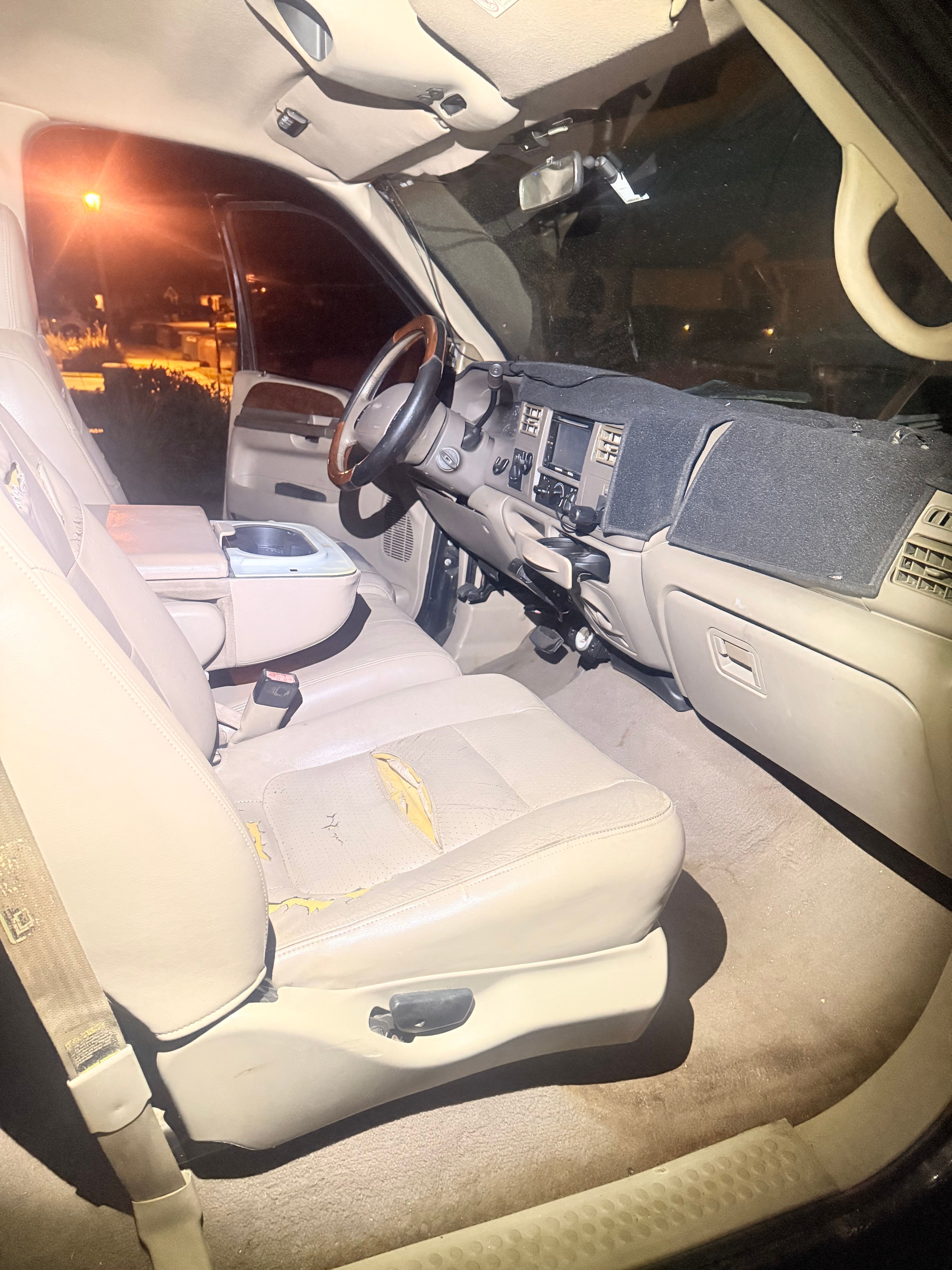 Used 2001 Ford F350 4x4 Regular Cab Super Duty image 10