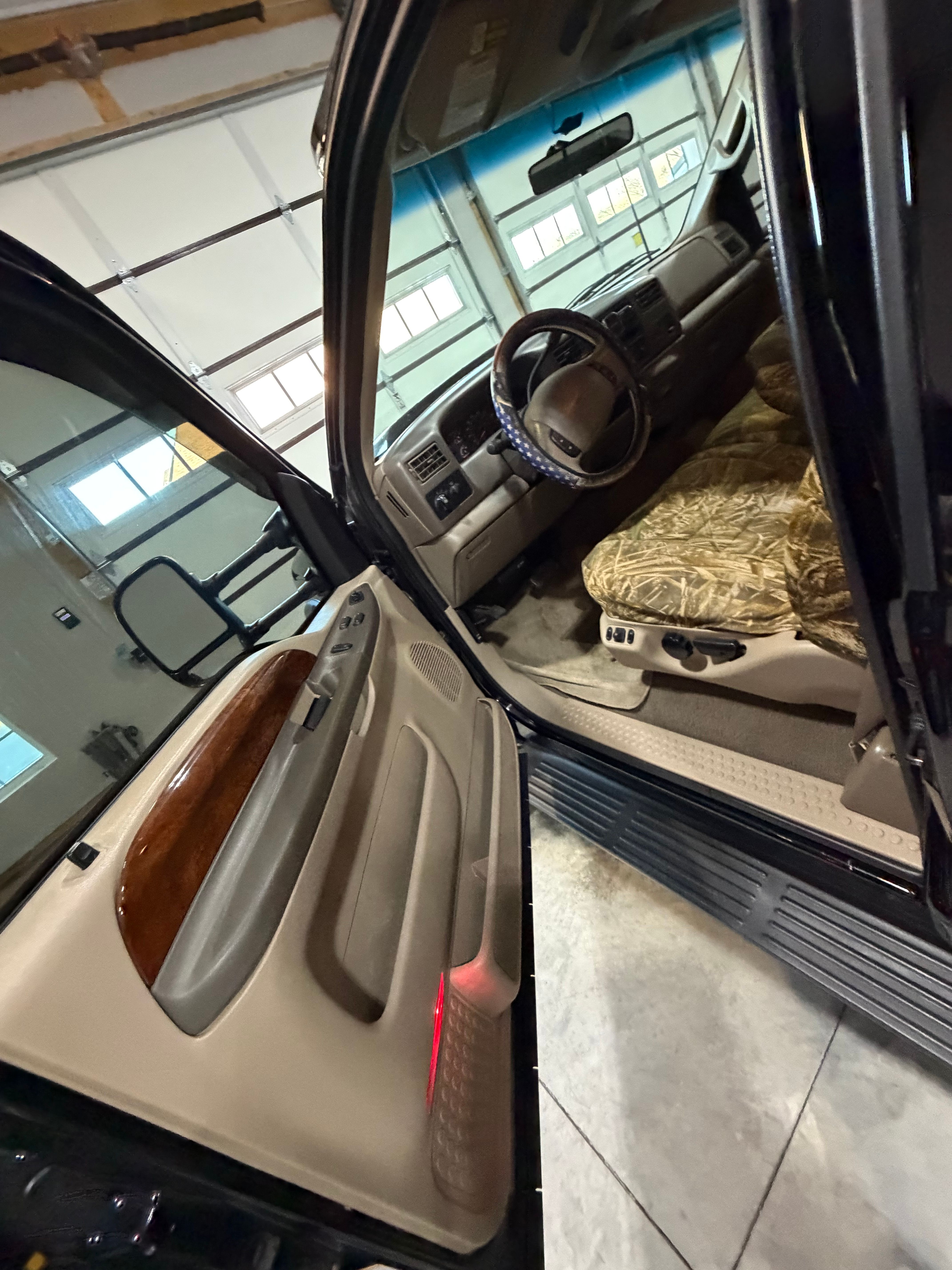 Used 2000 Ford F250 4x4 SuperCab Super Duty image 10