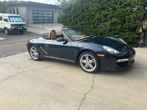 Used 2011 Porsche Boxster image 1