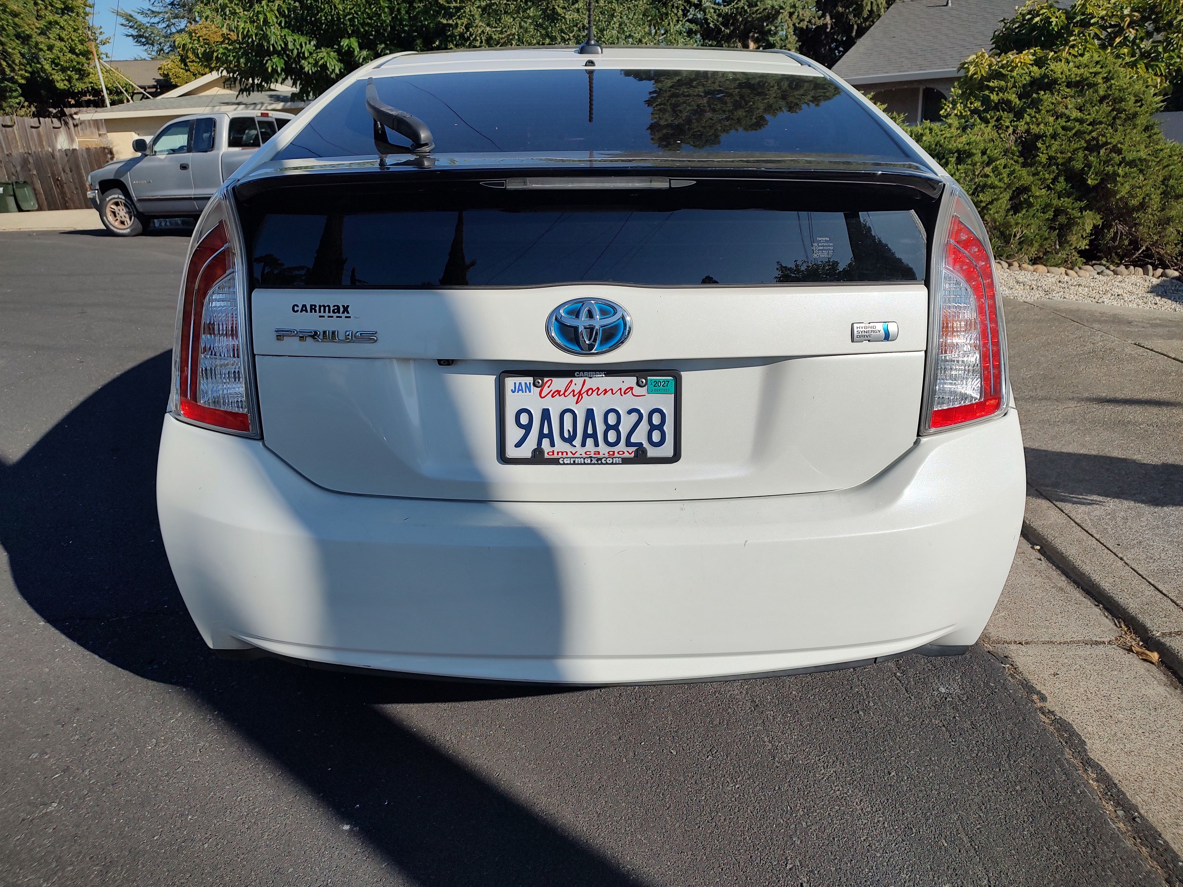 Used 2015 Toyota Prius Four w/ Deluxe Solar Roof Package FWD image 6