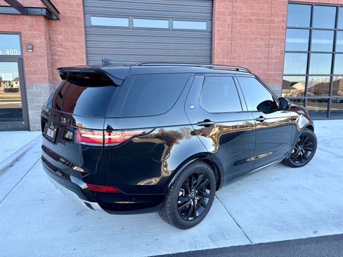 Used 2018 Land Rover Discovery HSE Luxury image 6