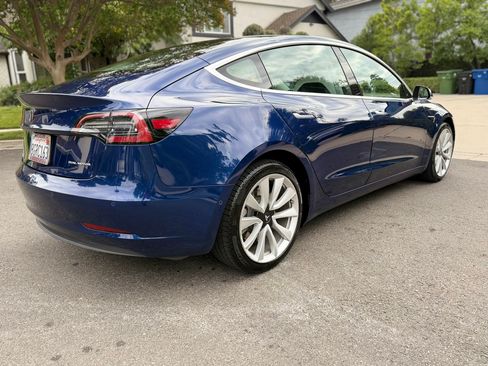 Used 2018 Tesla Model 3 Long Range AWD/4WD image 9