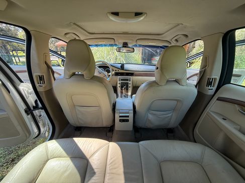 Used 2010 Volvo S80 T6 image 6