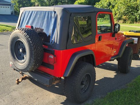 Used 2006 Jeep Wrangler X AWD/4WD image 21