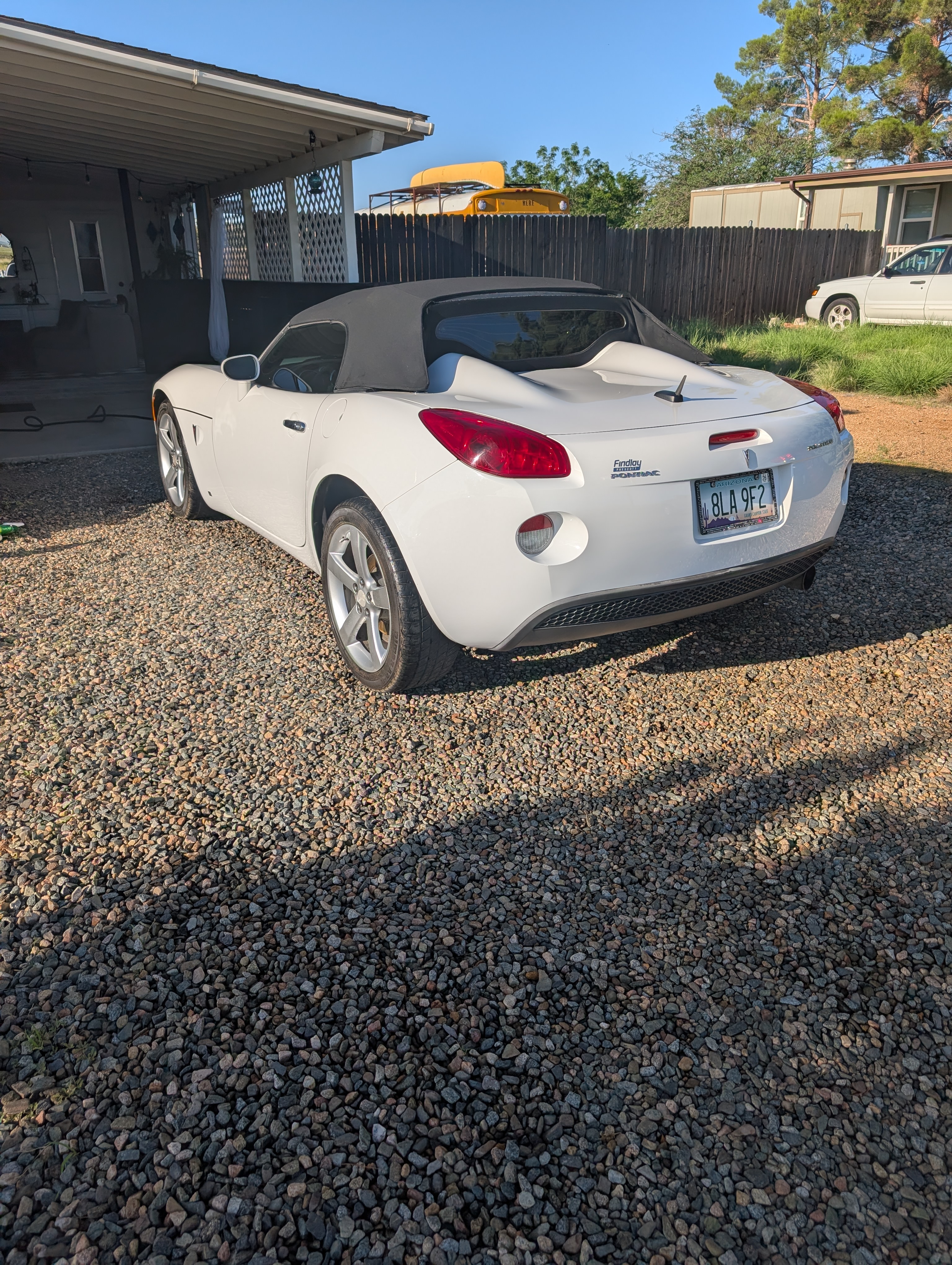 Used 2008 Pontiac Solstice Convertible w/ Premium Package RWD image 5