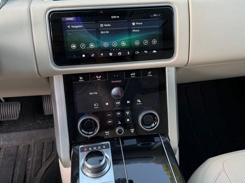 Used 2019 Land Rover Range Rover HSE AWD/4WD image 14