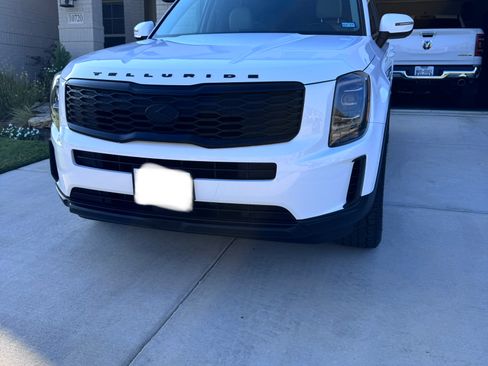 Used 2021 Kia Telluride EX FWD image 2