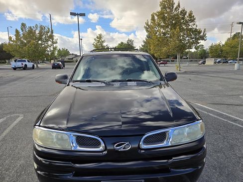 Used 2002 Oldsmobile Bravada AWD w/ 1SB Option Pkg image 1