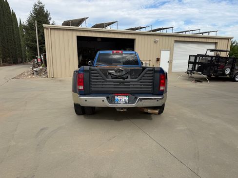 Used 2011 RAM 3500 Laramie RWD image 5