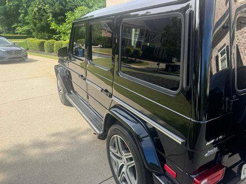 Used 2016 Mercedes-Benz G 63 AMG 4MATIC image 14
