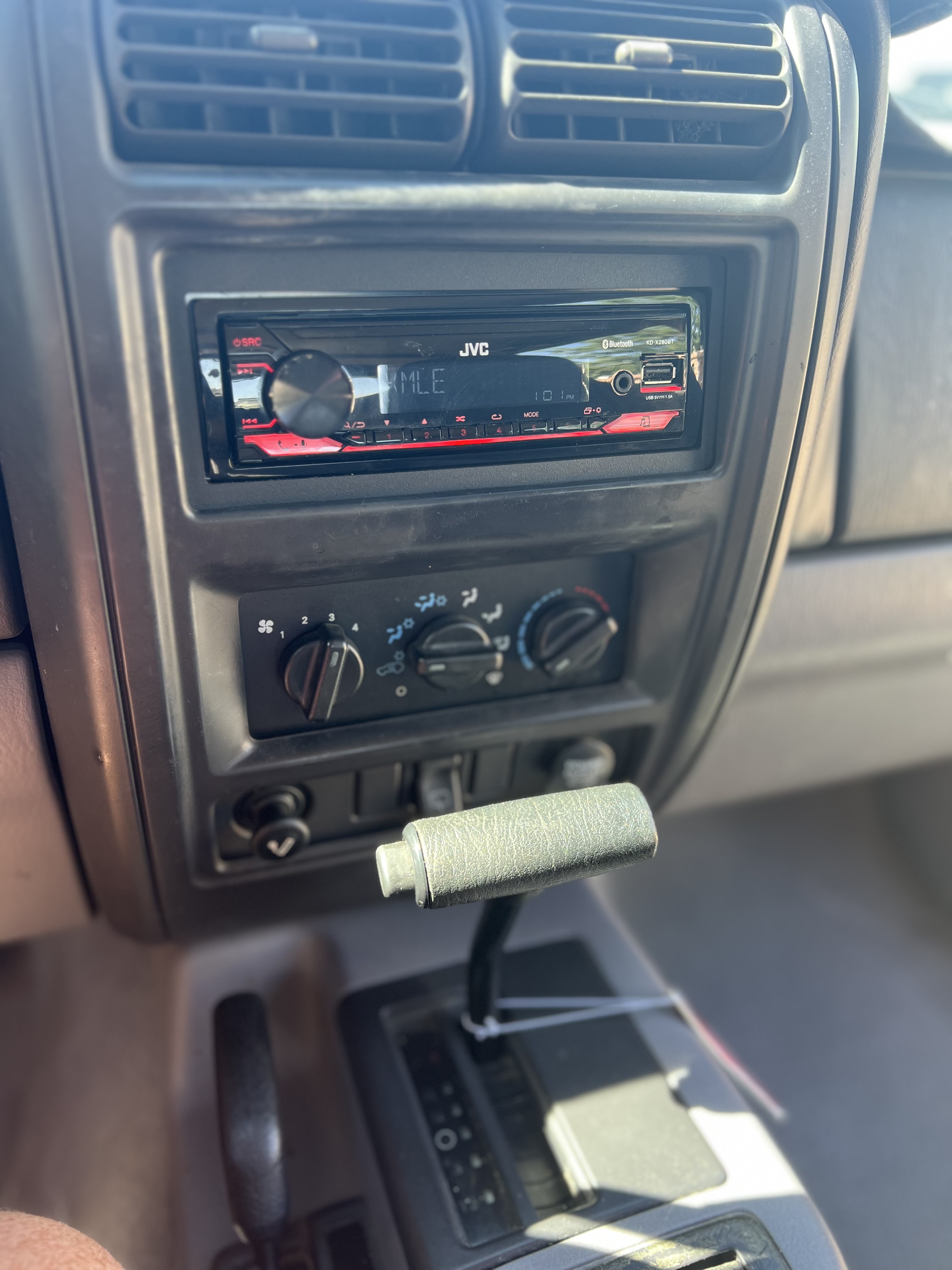 Used 1998 Jeep Cherokee Sport AWD/4WD image 10