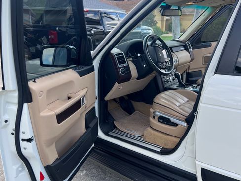 Used 2007 Land Rover Range Rover HSE AWD/4WD image 9