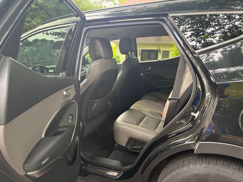 Used 2018 Hyundai Santa Fe Sport 2.0T FWD image 5