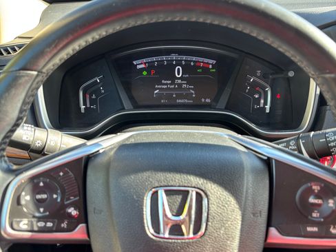 Used 2018 Honda CR-V Touring image 14