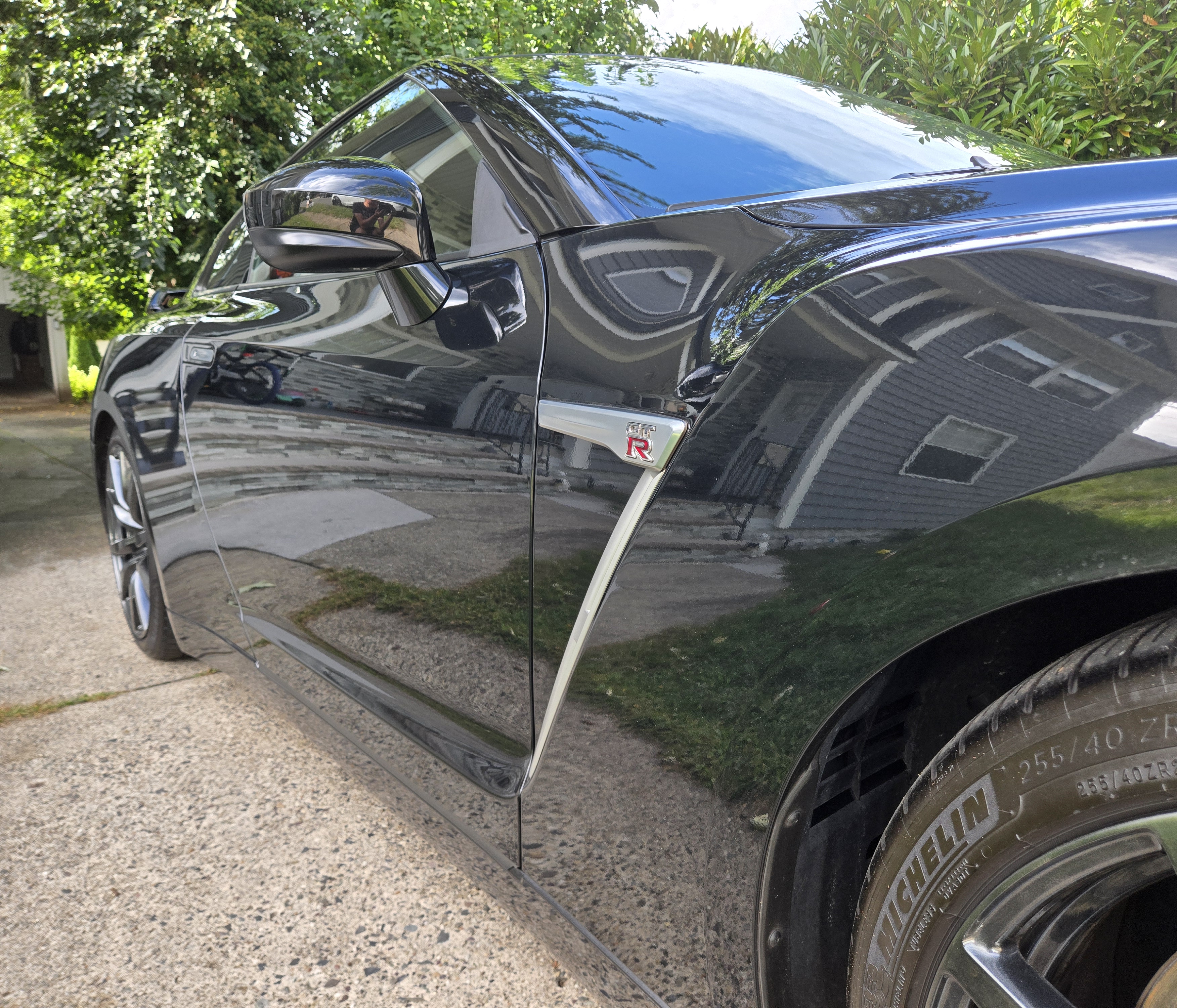 Used 2015 Nissan GT-R Premium AWD/4WD image 23