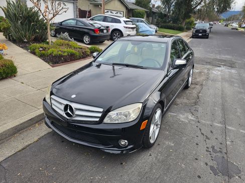 Used 2008 Mercedes-Benz C 350 Sport image 4