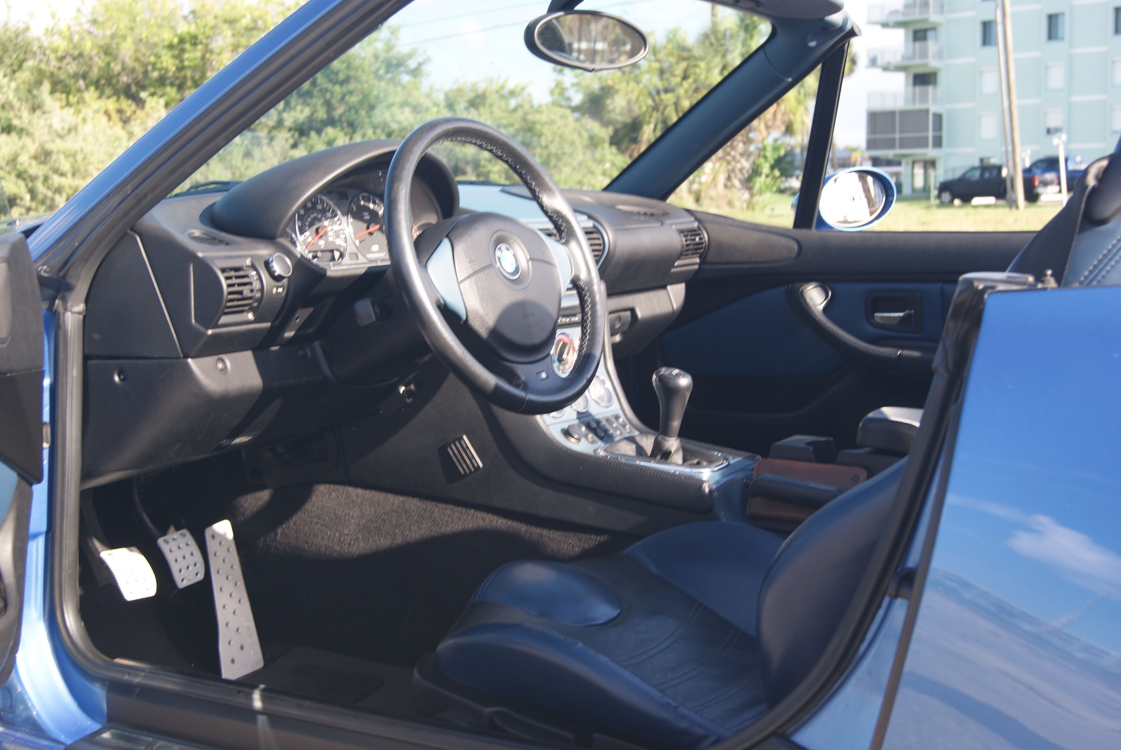 Used 2000 BMW M Roadster RWD image 15