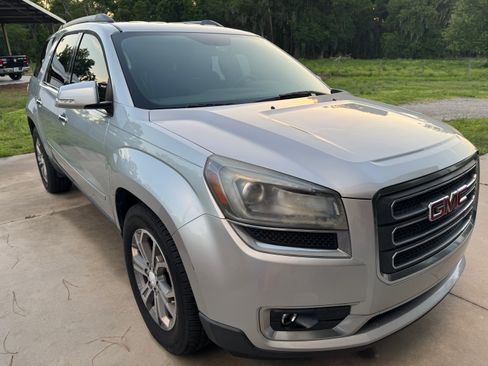 Used 2014 GMC Acadia SLT image 4