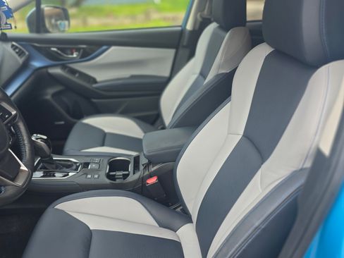 Used 2019 Subaru Crosstrek Hybrid w/ Moonroof Package w/Navigation image 9