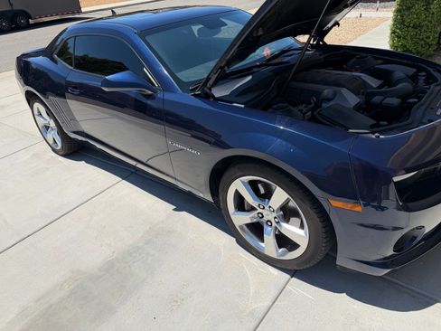 Used 2010 Chevrolet Camaro SS w/ RS Package RWD image 4