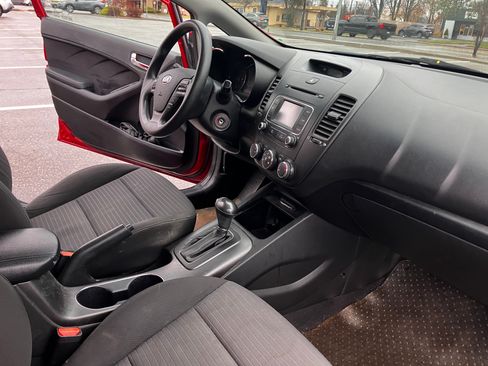 Used 2016 Kia Forte LX w/ LX Popular Plus Package image 13
