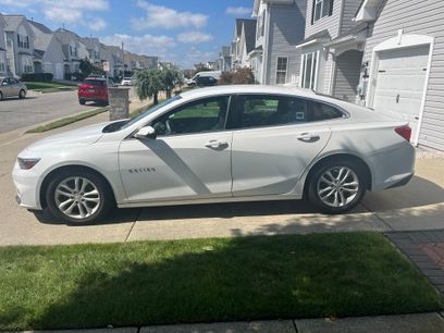Used 2016 Chevrolet Malibu LT w/ Leather Package