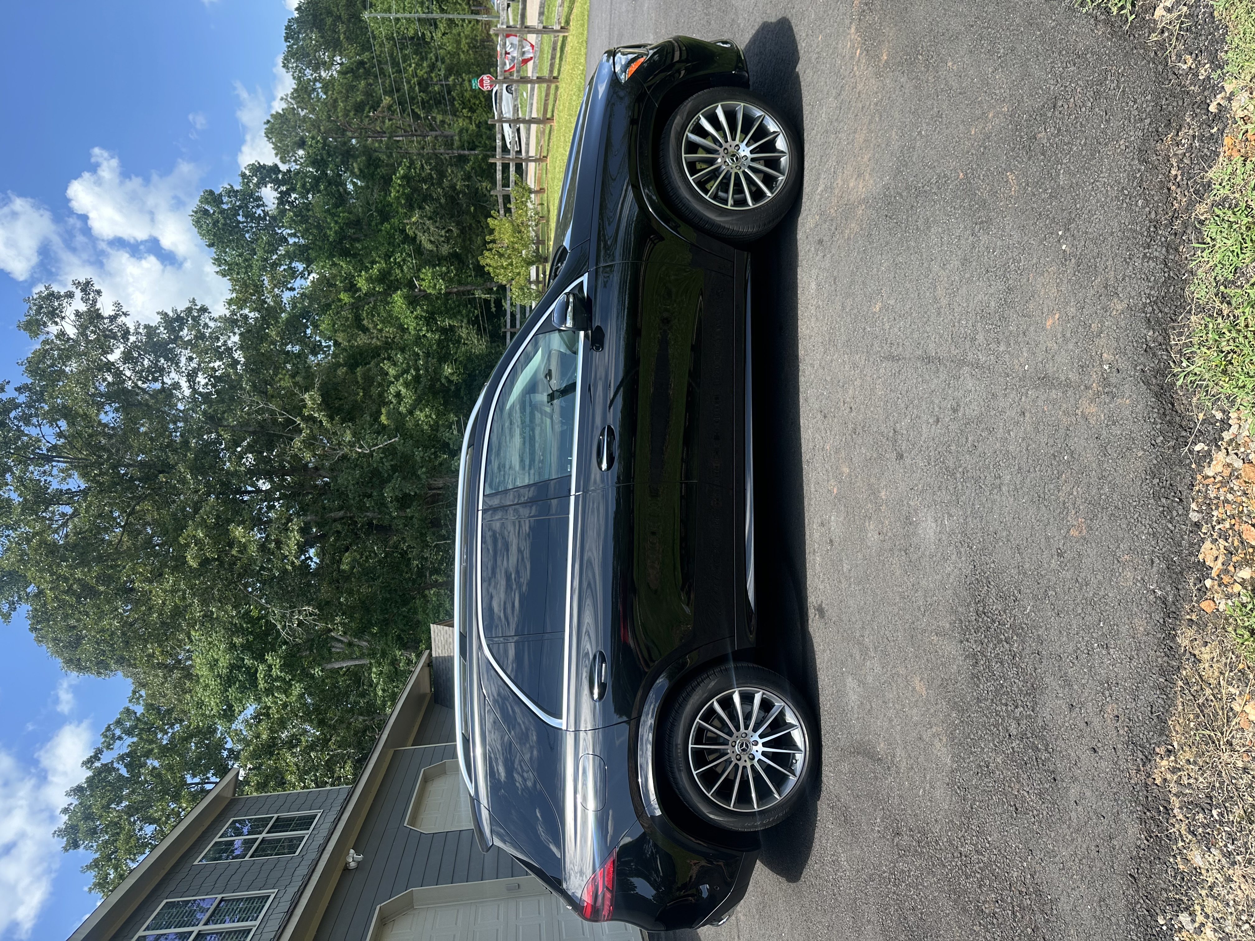 Used 2024 Mercedes-Benz GLE 450 4MATIC image 11