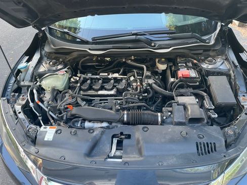 Used 2018 Honda Civic EX-T image 10