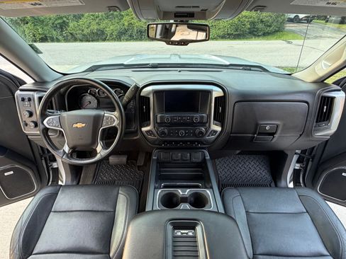 Used 2016 Chevrolet Silverado 1500 LTZ Z71 w/ LTZ Plus Package AWD/4WD image 23